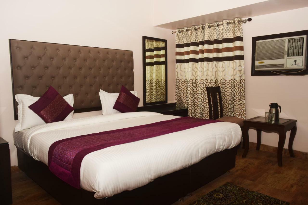 Hotel Kabeer New Delhi @ New Delhi Railway Station Extérieur photo