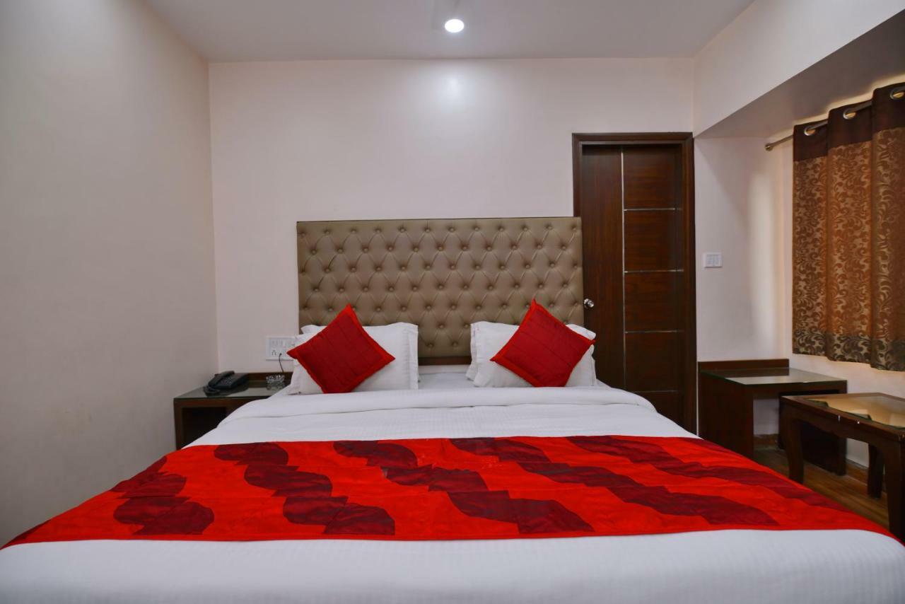 Hotel Kabeer New Delhi @ New Delhi Railway Station Extérieur photo