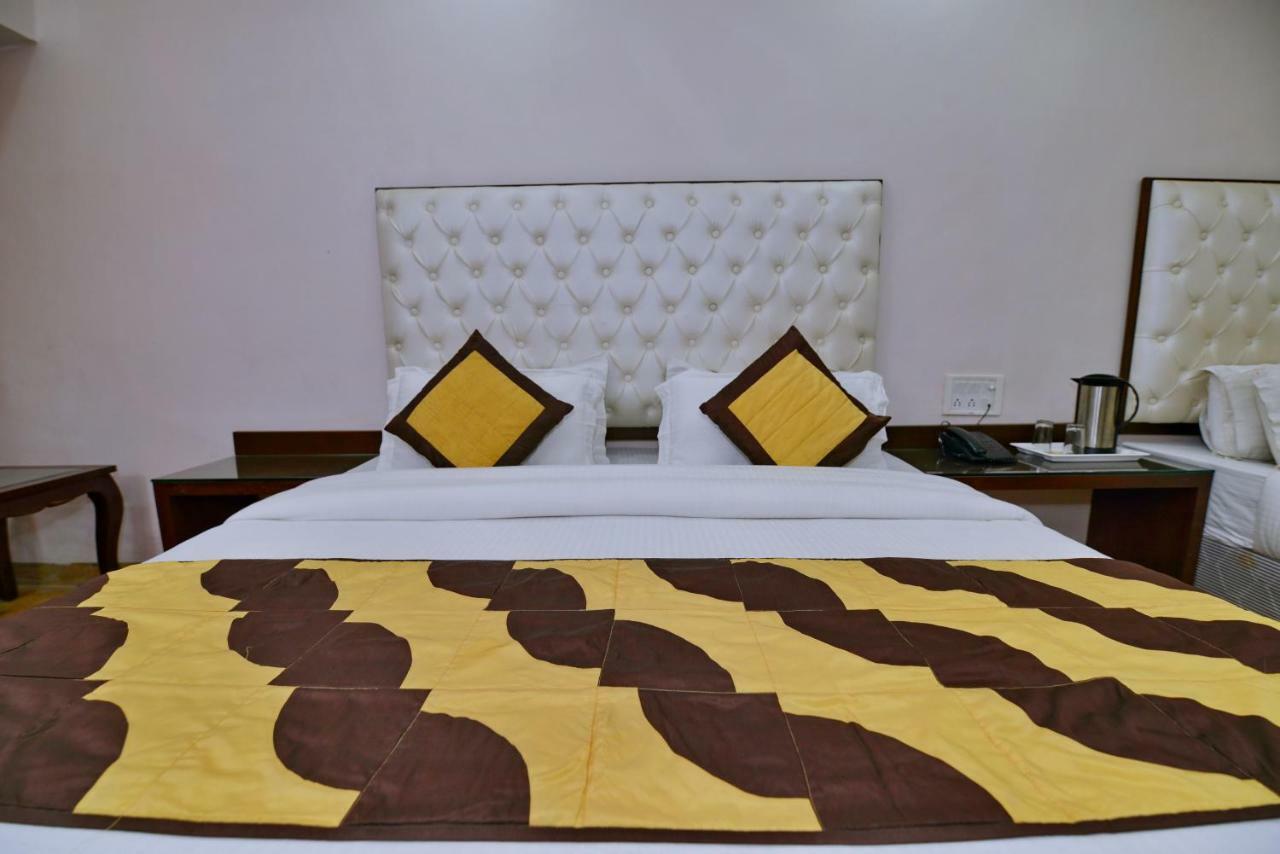 Hotel Kabeer New Delhi @ New Delhi Railway Station Extérieur photo